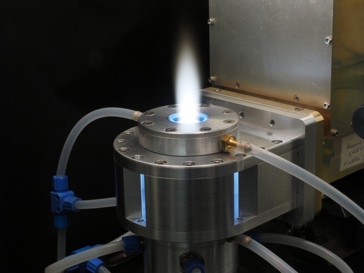 Modular plasma torch in operation with  an air plasma.